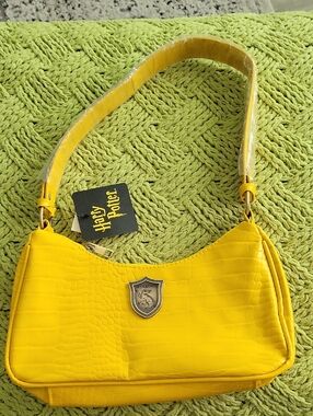 Warner Bros. Hufflepuff Bright Yellow Croc-Embossed Shoulder Bag
